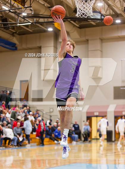 Thumbnail 2 in Leo @ Woodlan photogallery.