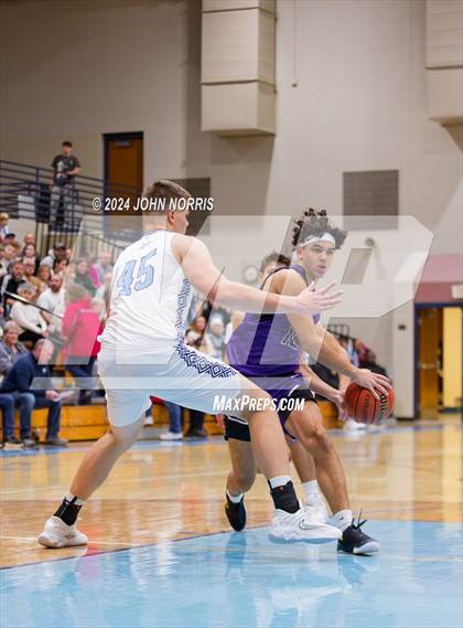 Thumbnail 3 in Leo @ Woodlan photogallery.
