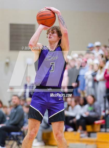 Thumbnail 2 in Leo @ Woodlan photogallery.