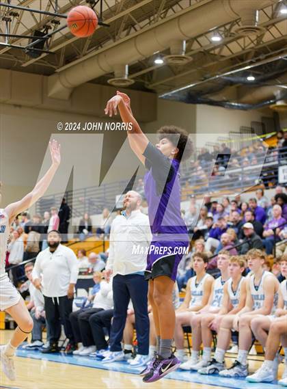 Thumbnail 3 in Leo @ Woodlan photogallery.