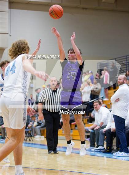 Thumbnail 2 in Leo @ Woodlan photogallery.