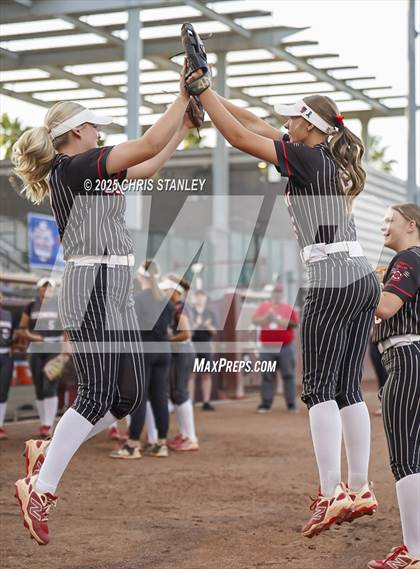 Thumbnail 1 in Salpointe Catholic vs. Coconino (AIA 4A Final) photogallery.