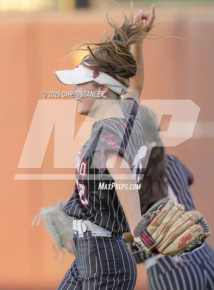 Thumbnail 3 in Salpointe Catholic vs. Coconino (AIA 4A Final) photogallery.
