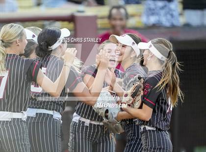 Thumbnail 1 in Salpointe Catholic vs. Coconino (AIA 4A Final) photogallery.