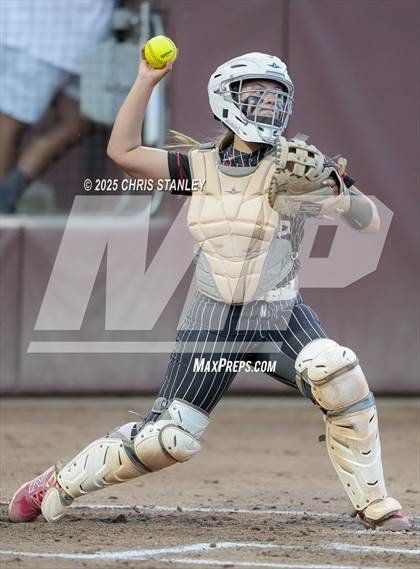 Thumbnail 3 in Salpointe Catholic vs. Coconino (AIA 4A Final) photogallery.