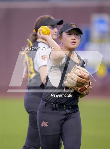 Thumbnail 2 in Salpointe Catholic vs. Coconino (AIA 4A Final) photogallery.