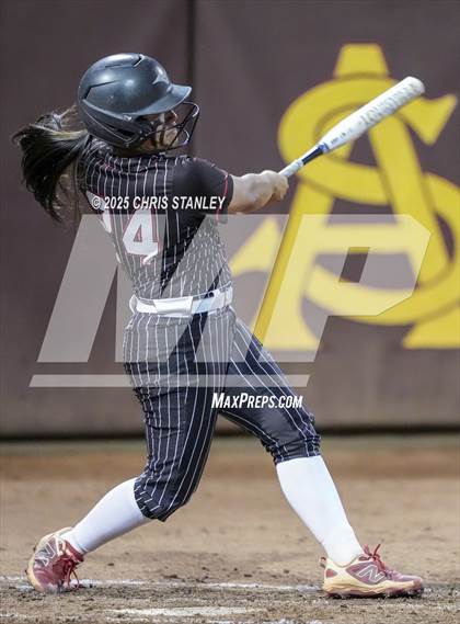 Thumbnail 1 in Salpointe Catholic vs. Coconino (AIA 4A Final) photogallery.