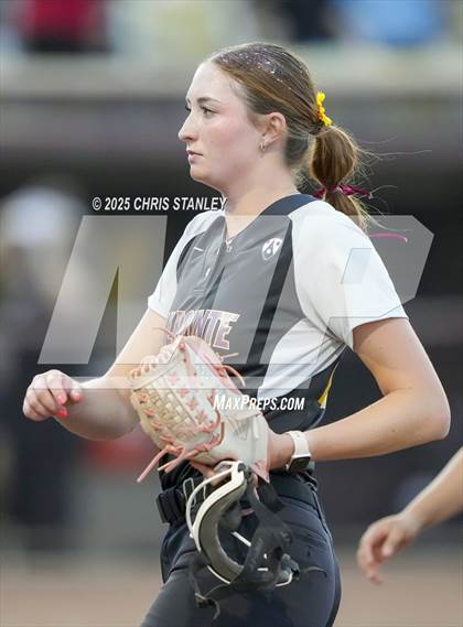 Thumbnail 2 in Salpointe Catholic vs. Coconino (AIA 4A Final) photogallery.