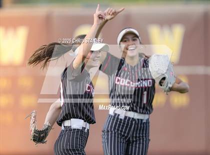 Thumbnail 1 in Salpointe Catholic vs. Coconino (AIA 4A Final) photogallery.