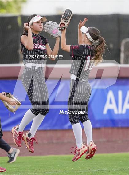 Thumbnail 1 in Salpointe Catholic vs. Coconino (AIA 4A Final) photogallery.