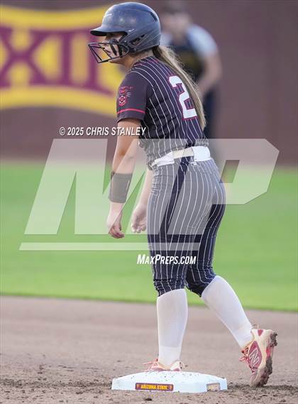 Thumbnail 1 in Salpointe Catholic vs. Coconino (AIA 4A Final) photogallery.