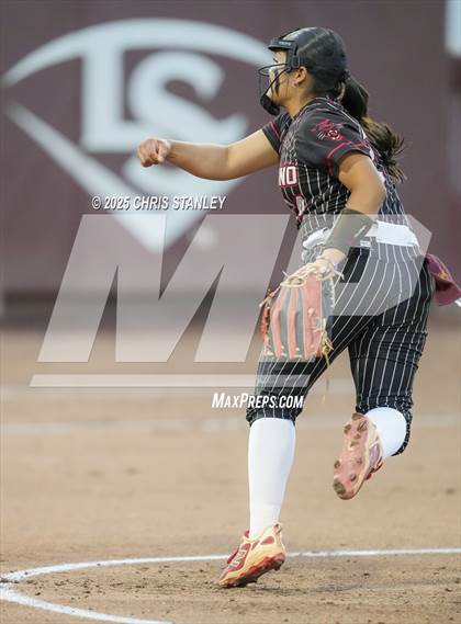 Thumbnail 1 in Salpointe Catholic vs. Coconino (AIA 4A Final) photogallery.