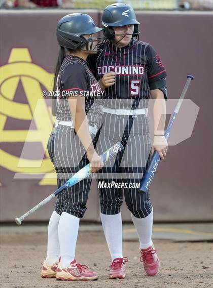 Thumbnail 1 in Salpointe Catholic vs. Coconino (AIA 4A Final) photogallery.