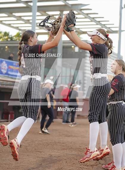 Thumbnail 3 in Salpointe Catholic vs. Coconino (AIA 4A Final) photogallery.