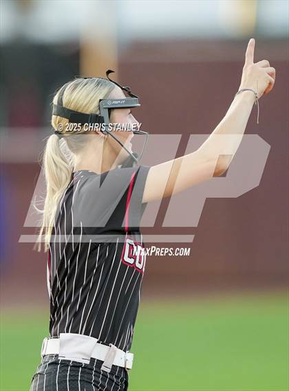 Thumbnail 3 in Salpointe Catholic vs. Coconino (AIA 4A Final) photogallery.