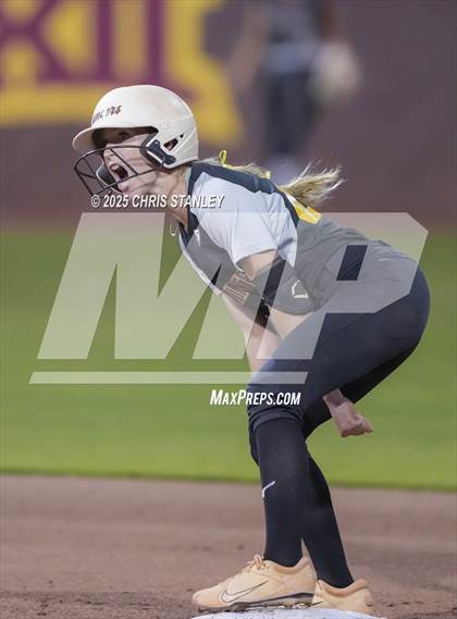 Thumbnail 2 in Salpointe Catholic vs. Coconino (AIA 4A Final) photogallery.