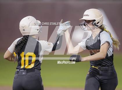 Thumbnail 3 in Salpointe Catholic vs. Coconino (AIA 4A Final) photogallery.