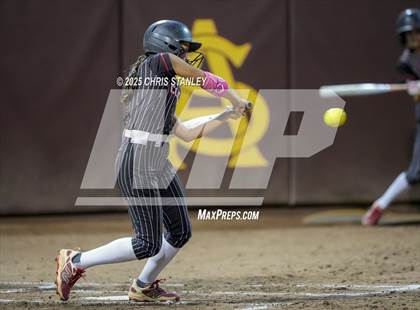 Thumbnail 2 in Salpointe Catholic vs. Coconino (AIA 4A Final) photogallery.