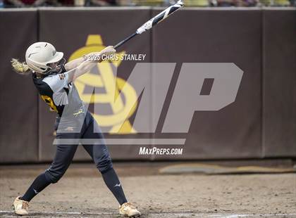 Thumbnail 1 in Salpointe Catholic vs. Coconino (AIA 4A Final) photogallery.