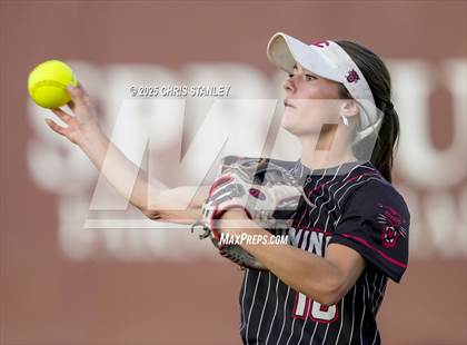 Thumbnail 2 in Salpointe Catholic vs. Coconino (AIA 4A Final) photogallery.