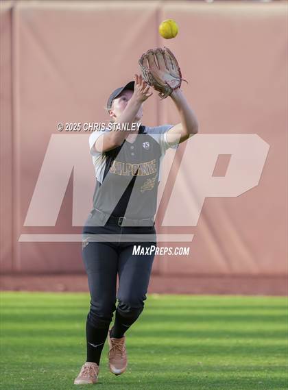 Thumbnail 3 in Salpointe Catholic vs. Coconino (AIA 4A Final) photogallery.
