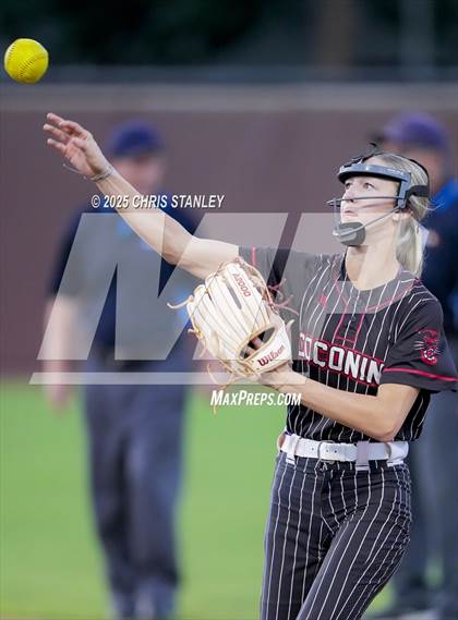 Thumbnail 2 in Salpointe Catholic vs. Coconino (AIA 4A Final) photogallery.