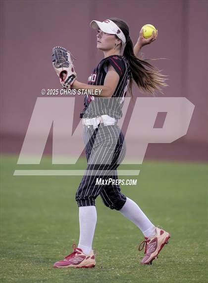 Thumbnail 1 in Salpointe Catholic vs. Coconino (AIA 4A Final) photogallery.