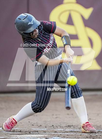 Thumbnail 1 in Salpointe Catholic vs. Coconino (AIA 4A Final) photogallery.