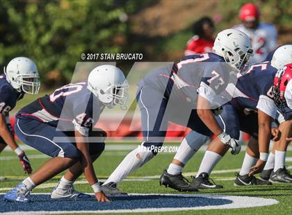 Thumbnail 3 in Elsinore Tigers vs Beckman Patriots photogallery.