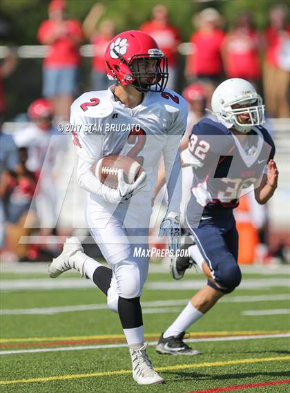 Thumbnail 3 in Fr: Elsinore Tigers vs Beckman Patriots photogallery.