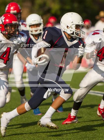 Thumbnail 3 in Elsinore Tigers vs Beckman Patriots photogallery.