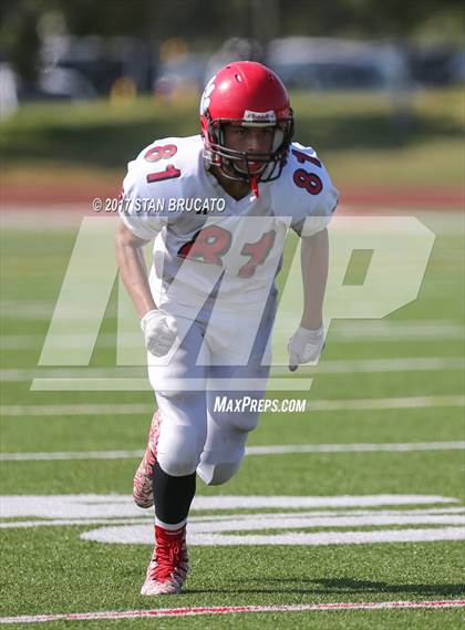 Thumbnail 2 in Elsinore Tigers vs Beckman Patriots photogallery.