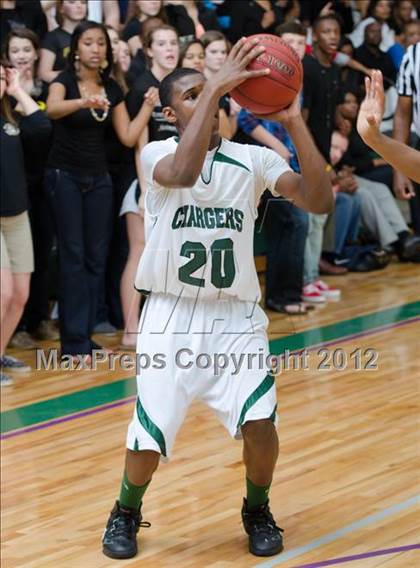 Thumbnail 3 in Northwood Academy vs. Pinewood Prep photogallery.