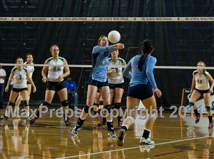 Thumbnail 2 in North Carolina School of Science & Math vs. North Stokes (NCHSAA 1A Final) photogallery.