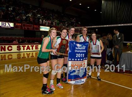 Thumbnail 2 in North Carolina School of Science & Math vs. North Stokes (NCHSAA 1A Final) photogallery.