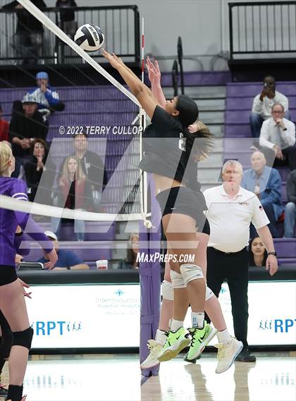 Thumbnail 2 in Clearfield @ Riverton (UHSAA 6A Round 1) photogallery.