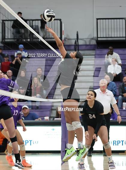 Thumbnail 3 in Clearfield @ Riverton (UHSAA 6A Round 1) photogallery.