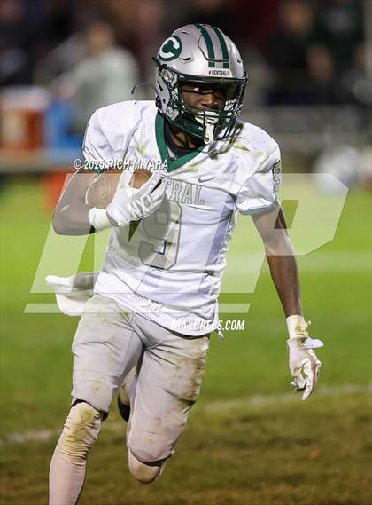 Thumbnail 2 in Manchester Central @ Londonderry photogallery.