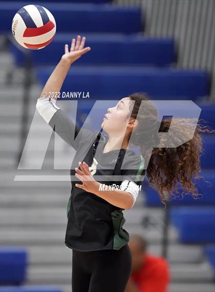 Thumbnail 1 in Langley @ Alexandria City (VHSL Class 6 Quarterfinal) photogallery.