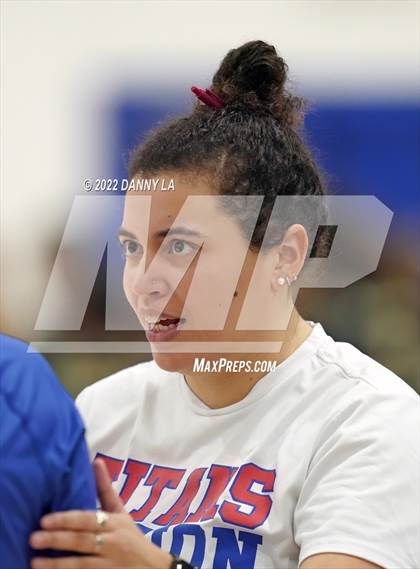 Thumbnail 2 in Langley @ Alexandria City (VHSL Class 6 Quarterfinal) photogallery.