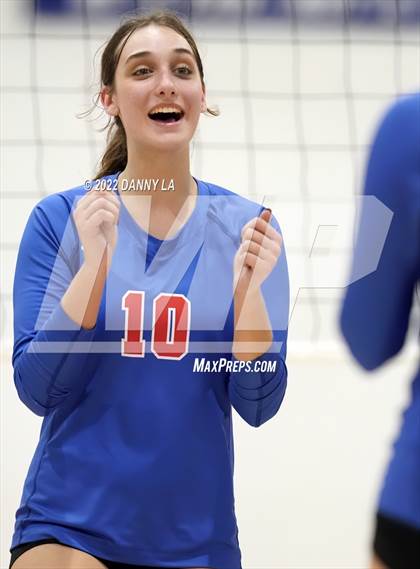 Thumbnail 1 in Langley @ Alexandria City (VHSL Class 6 Quarterfinal) photogallery.