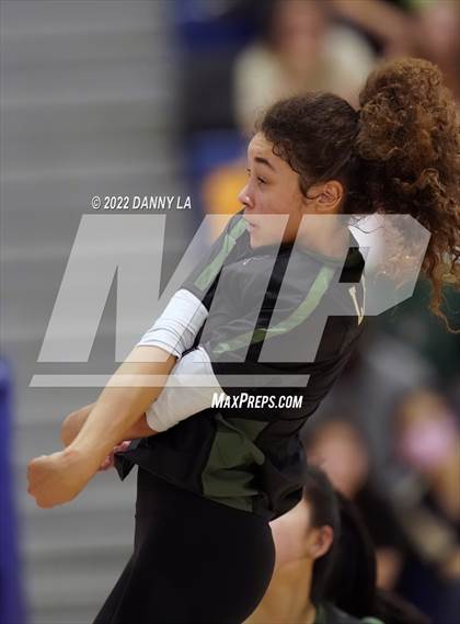 Thumbnail 3 in Langley @ Alexandria City (VHSL Class 6 Quarterfinal) photogallery.