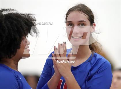 Thumbnail 3 in Langley @ Alexandria City (VHSL Class 6 Quarterfinal) photogallery.