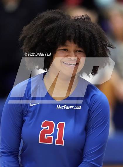 Thumbnail 2 in Langley @ Alexandria City (VHSL Class 6 Quarterfinal) photogallery.
