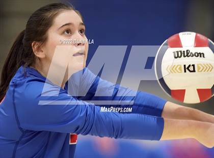 Thumbnail 1 in Langley @ Alexandria City (VHSL Class 6 Quarterfinal) photogallery.