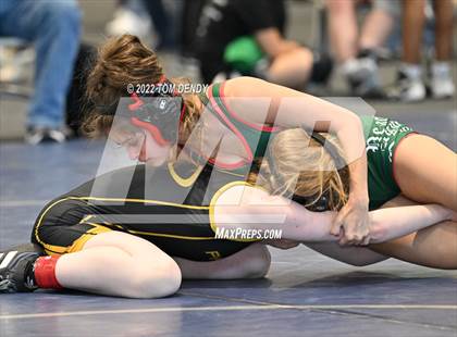 Thumbnail 1 in 26th Annual Doc Hess Women's Classic photogallery.