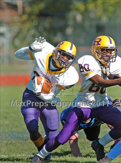 Thumbnail 3 in Riverside @ Kenmore West photogallery.