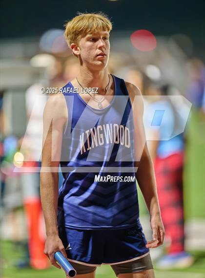 Thumbnail 2 in JV: UIL 6A Track and Field Championship (4x400M) photogallery.