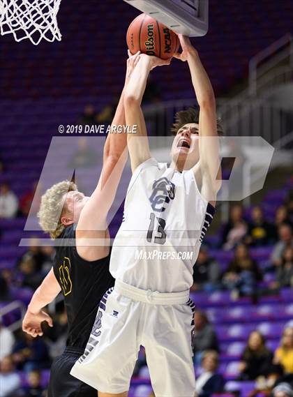 Thumbnail 3 in Corner Canyon vs. Wasatch (UHSAA 5A First Round) photogallery.