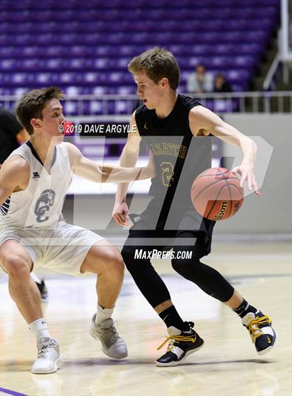 Thumbnail 2 in Corner Canyon vs. Wasatch (UHSAA 5A First Round) photogallery.